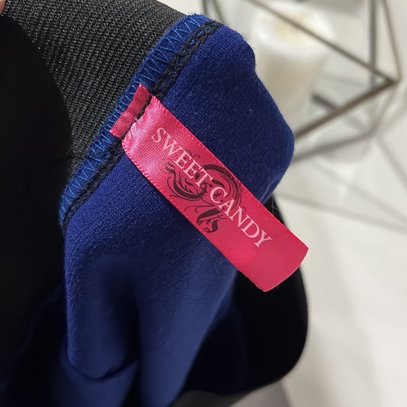 SKIRT - Picture 4 of 4